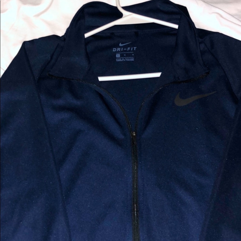 Nike track jacket nwot large navy blue